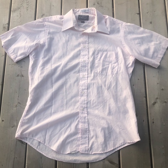 Lord & Taylor Light Pink Short Sleeve Button Down - Picture 2 of 8